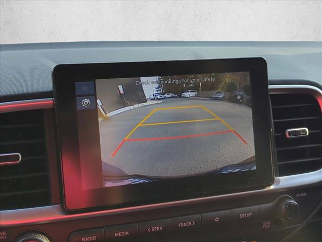 Used 2024 Hyundai Venue SEL image 15