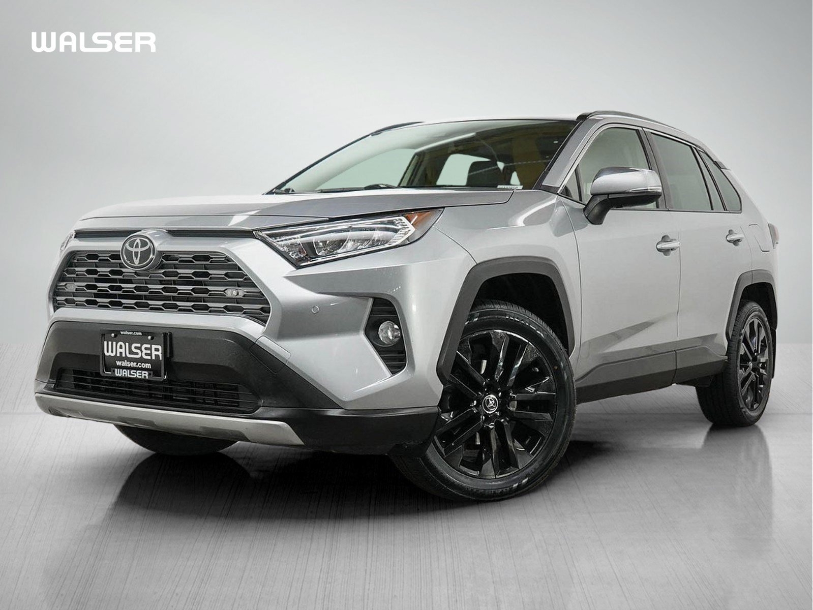 Used 2019 Toyota RAV4 Limited w/ Cold Weather Package AWD/4WD image 1