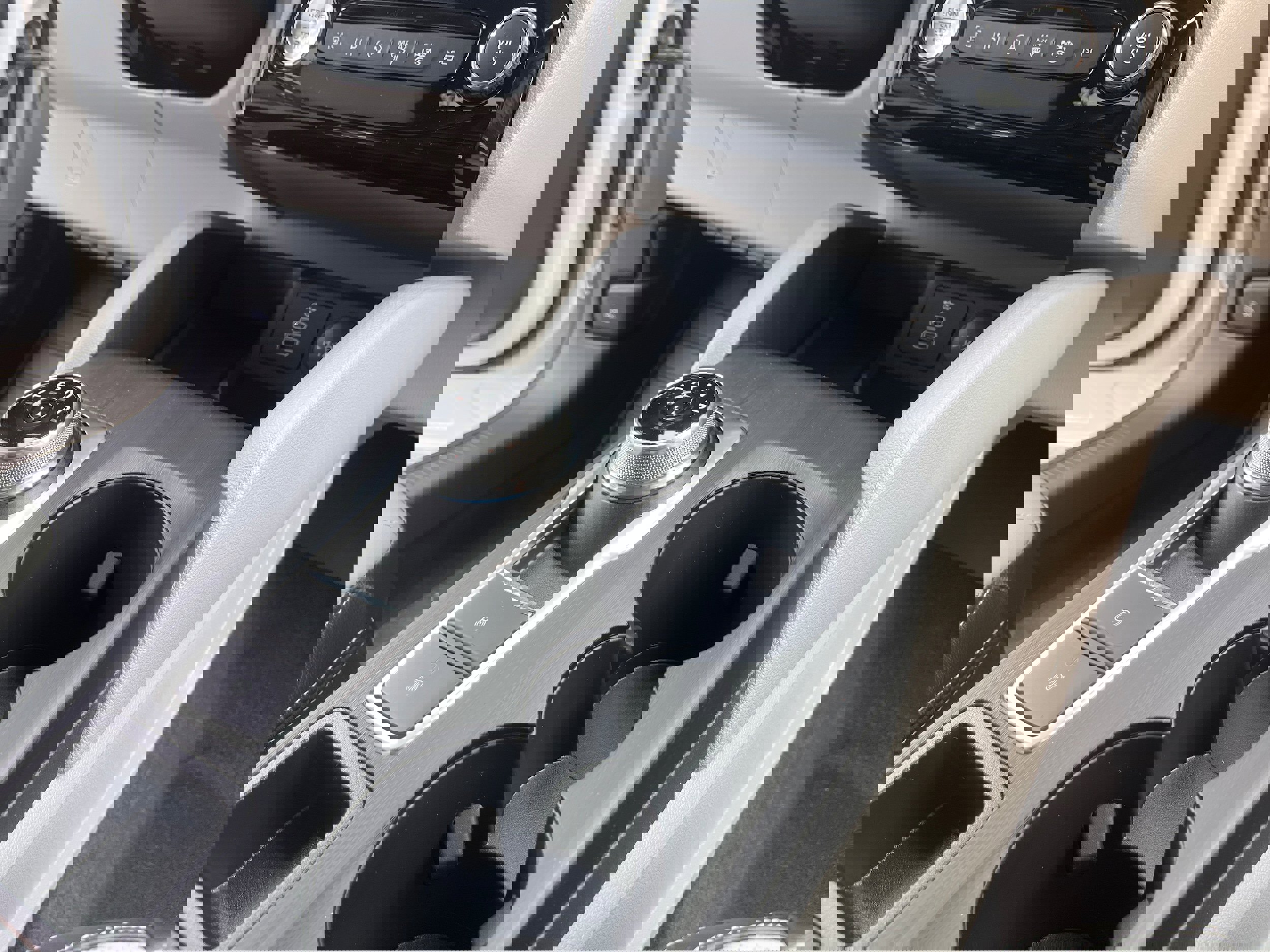 New 2026 Ford Escape Platinum w/ Premium Technology Package image 25