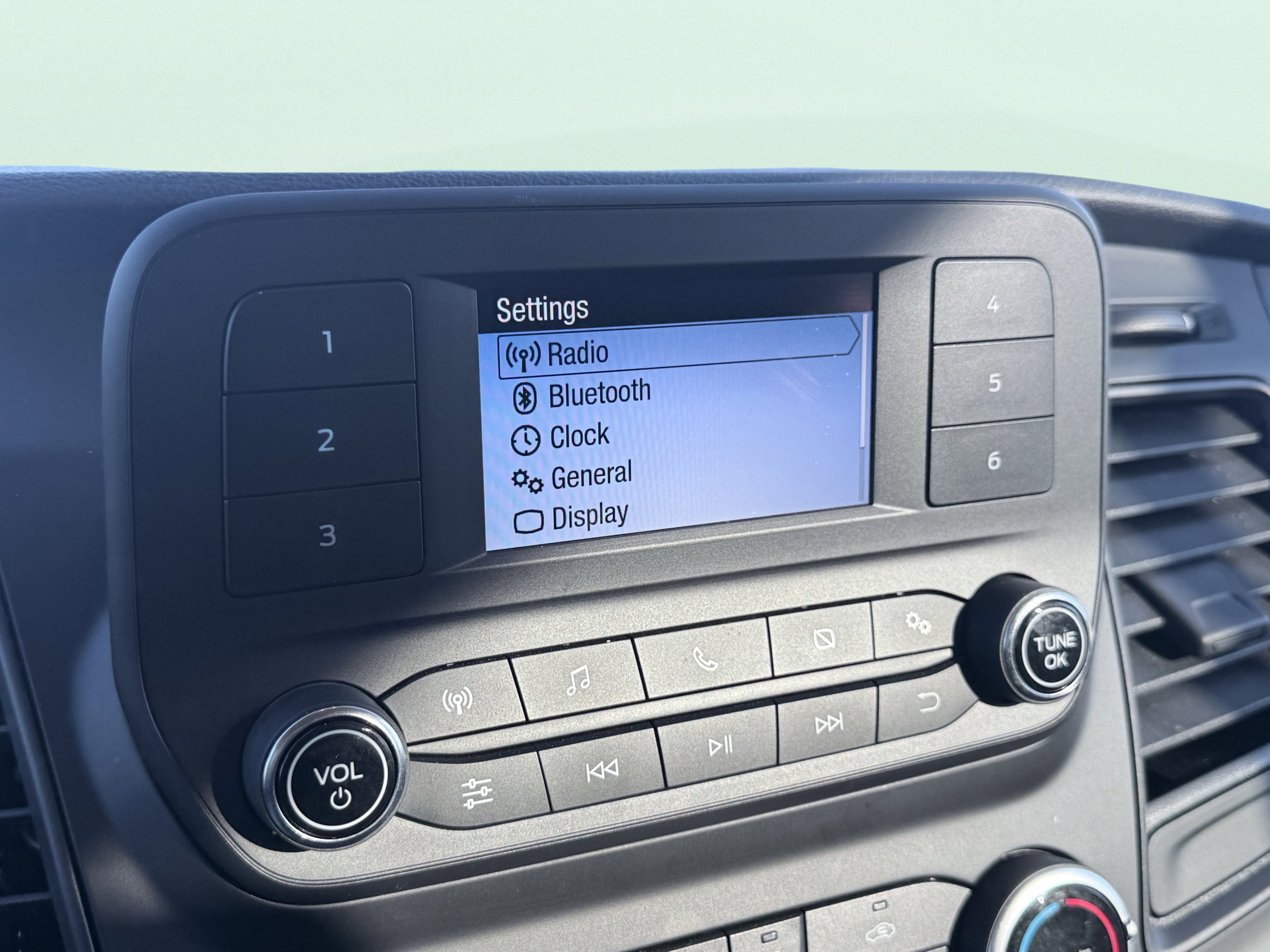 Used 2023 Ford Transit 350 XL image 57