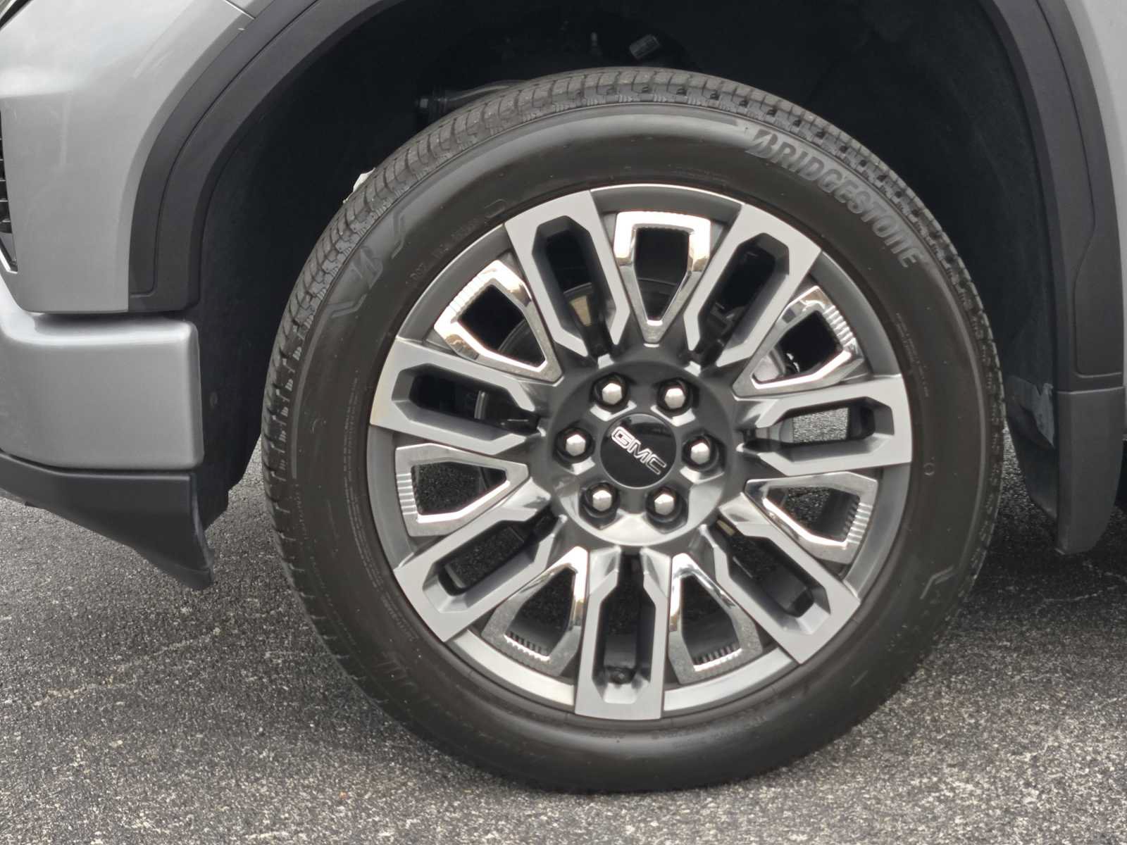 Used 2025 GMC Sierra 1500 Denali Ultimate AWD/4WD image 13