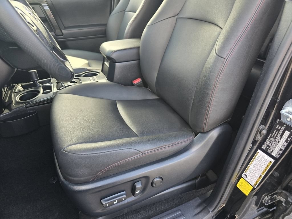 Certified 2020 Toyota 4Runner TRD Pro AWD/4WD image 25