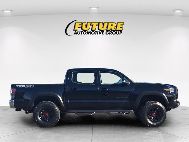 Used 2023 Toyota Tacoma TRD Off-Road w/ Black Out Package (TMS) image 4