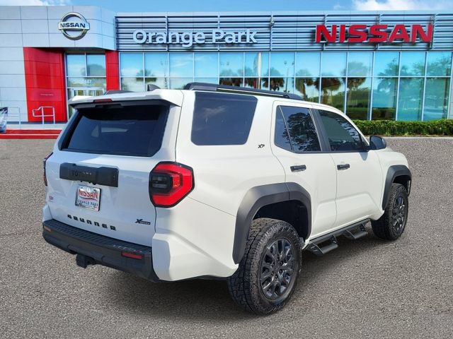 Used 2025 Toyota 4Runner SR5 AWD/4WD image 2