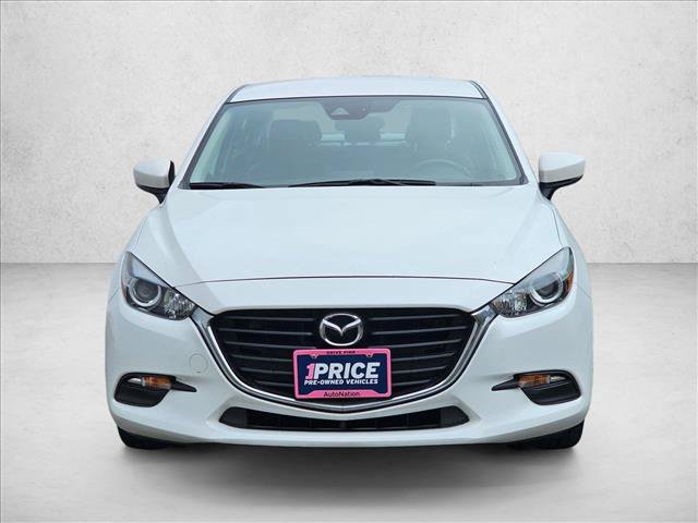 Used 2018 MAZDA MAZDA3 Touring FWD image 2