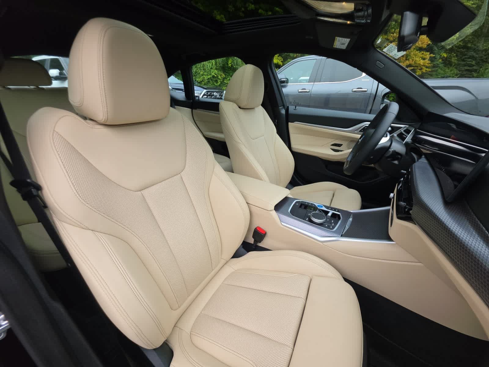 Used 2025 BMW i4 xDrive40i w/ Parking Assistance Package AWD/4WD image 21
