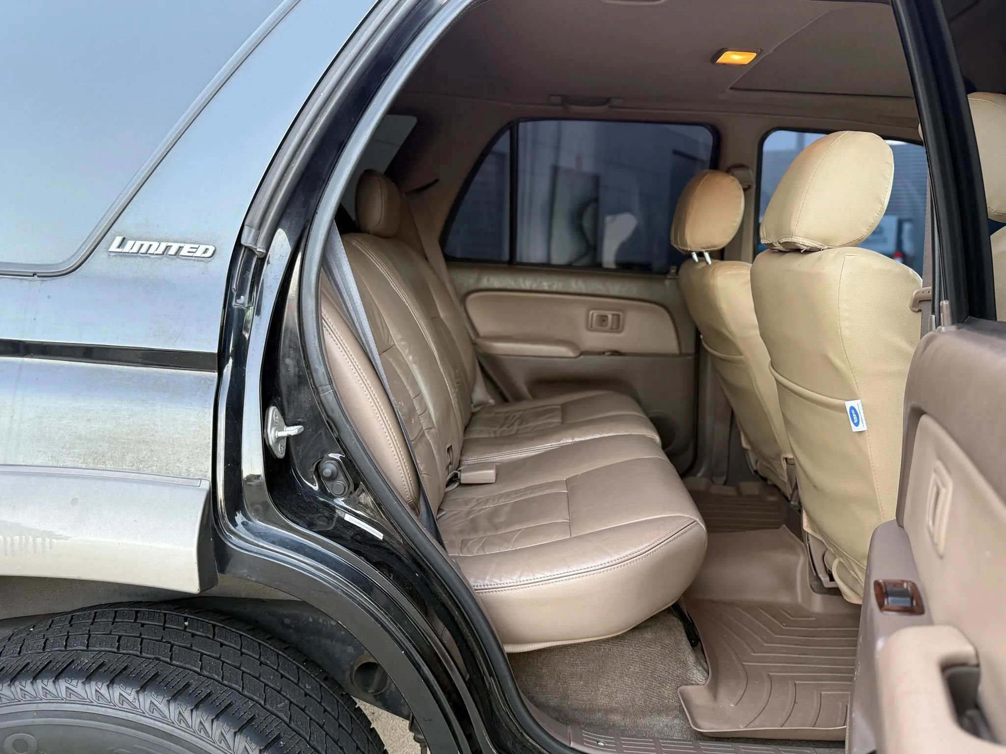 Used 1999 Toyota 4Runner Limited image 24