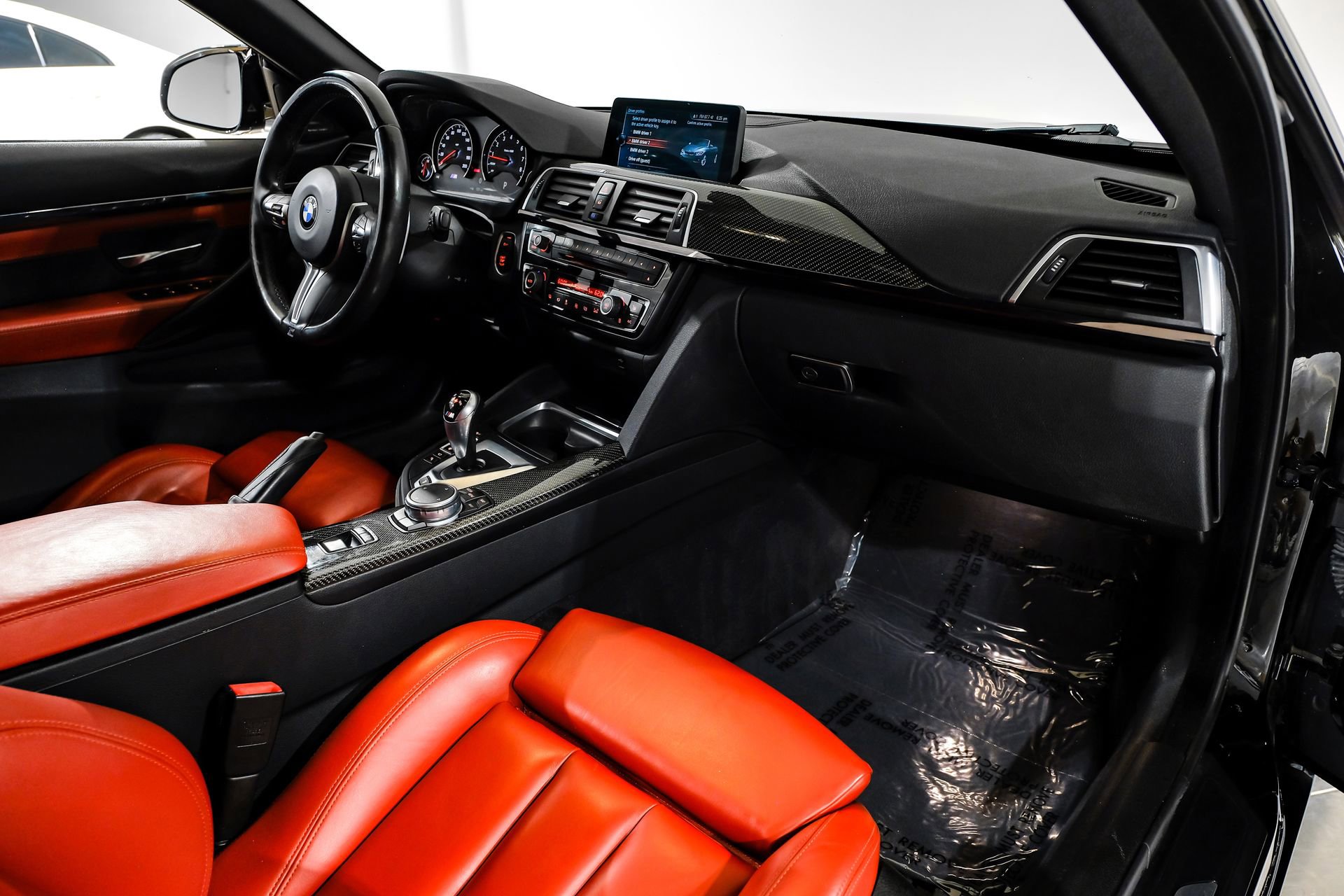 Used 2017 BMW M4 Base image 16