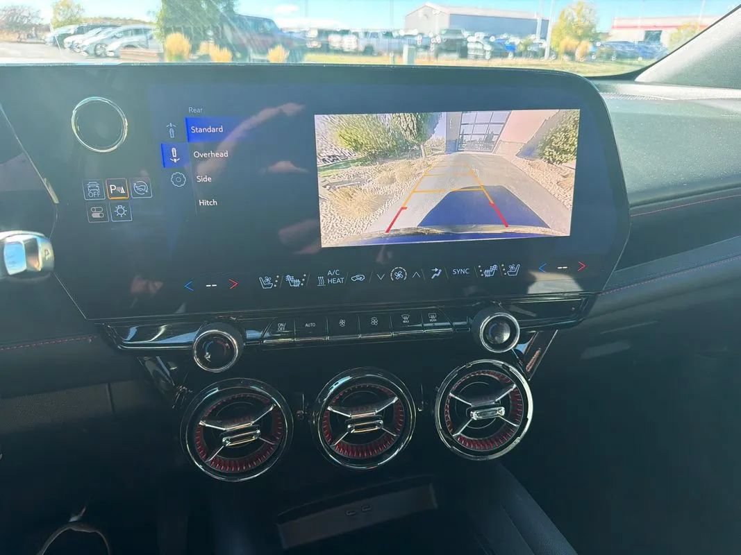Used 2024 Chevrolet Blazer EV RS AWD/4WD image 19