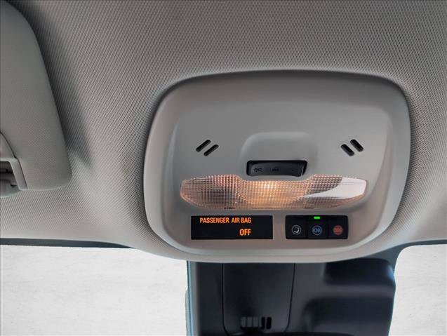 Used 2025 Chevrolet Trax LT FWD image 24