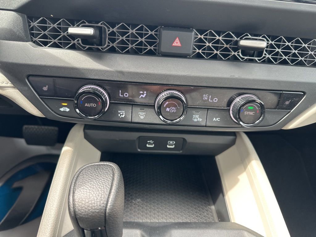 Certified 2024 Honda Accord EX image 27