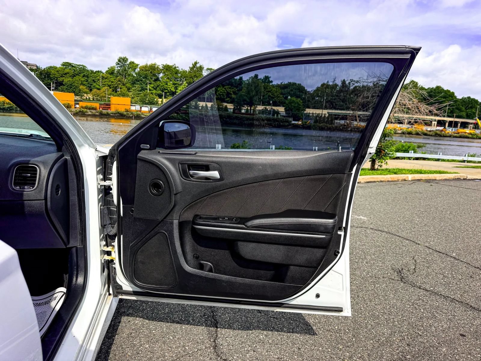 Used 2019 Dodge Charger R/T RWD image 13