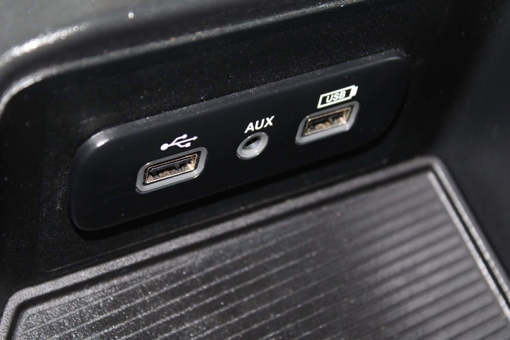 Used 2018 RAM 1500 Express w/ Express Value Package image 37