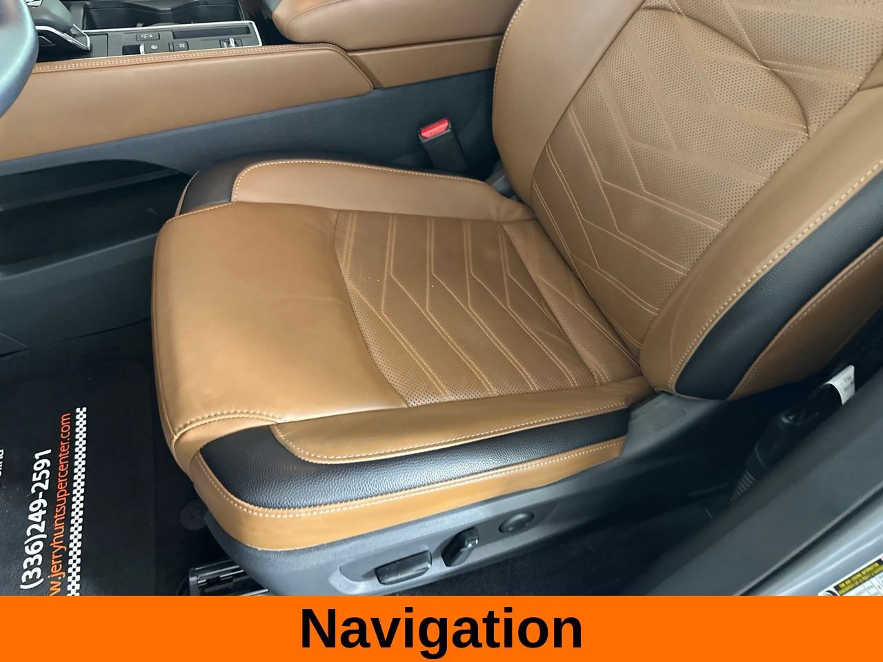 Used 2025 Nissan Pathfinder Platinum w/ Cargo Package FWD image 14