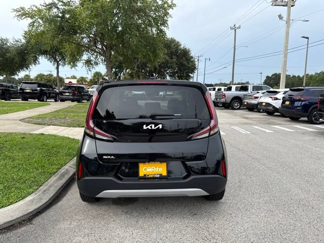 Used 2025 Kia Soul FWD image 6