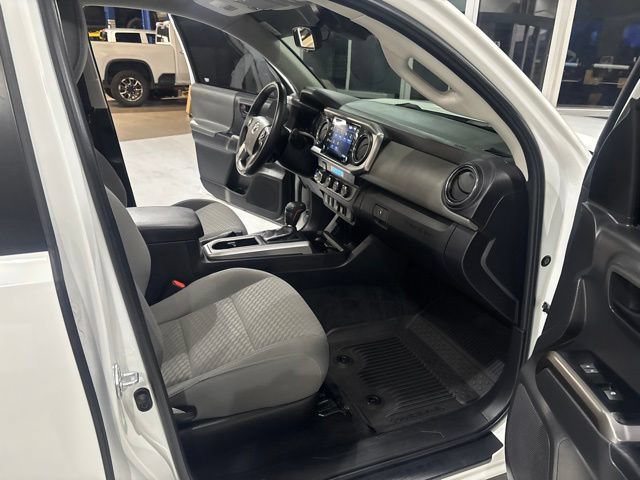 Used 2023 Toyota Tacoma SR5 w/ Technology Package AWD/4WD image 35