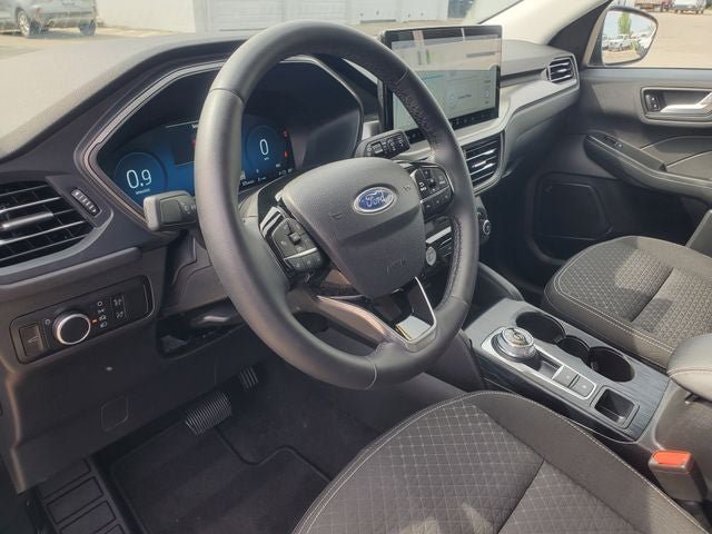 Used 2023 Ford Escape Active w/ Tech Pack #2 AWD/4WD image 10