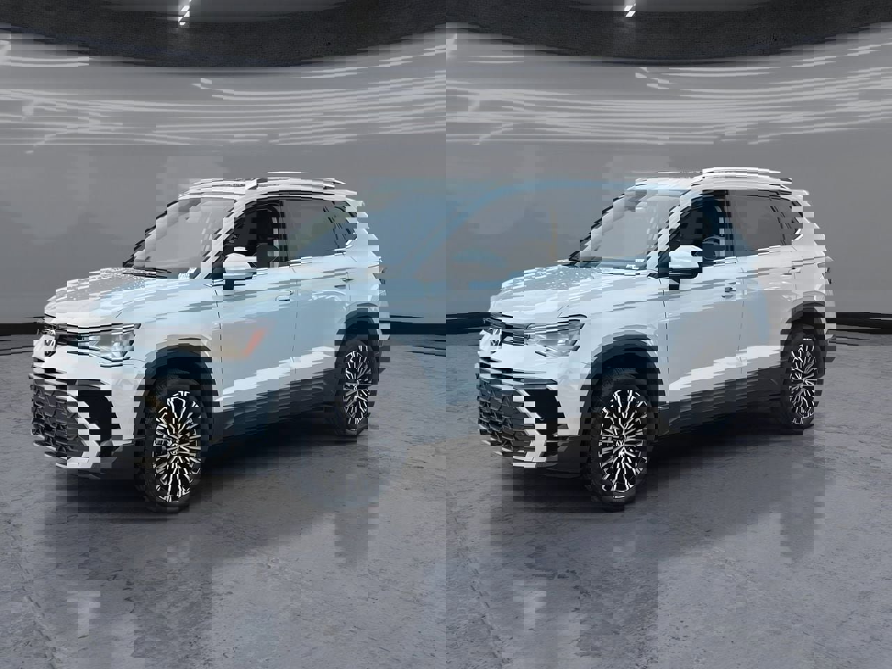 Certified 2025 Volkswagen Taos SE w/ Panoramic Sunroof Package FWD image 3