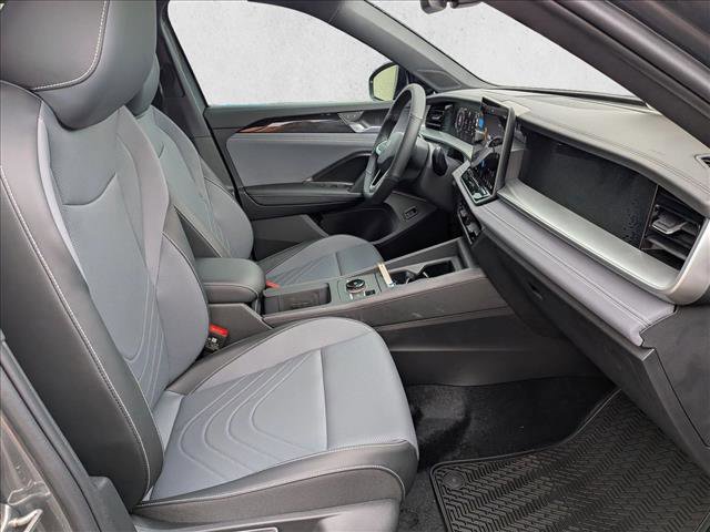 New 2026 Volkswagen Tiguan SE R-Line image 22