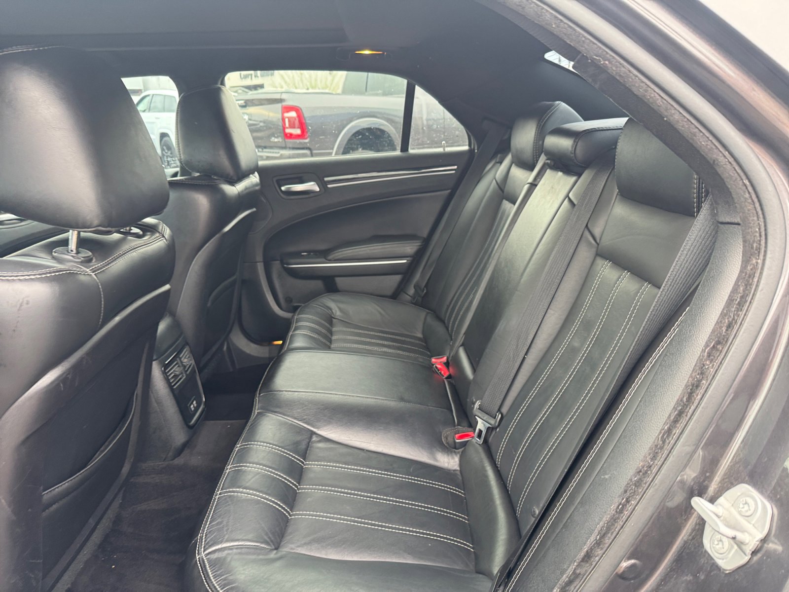 Used 2018 Chrysler 300 S w/ 300S Premium Group image 26