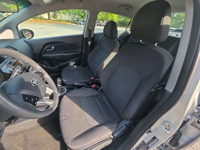 Used 2017 Kia Rio LX FWD image 11