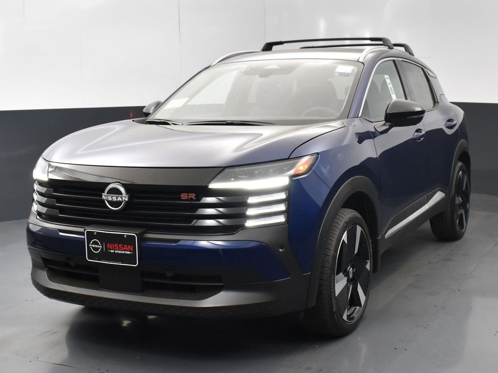 New 2026 Nissan Kicks SR w/ Cold Weather Package image 3