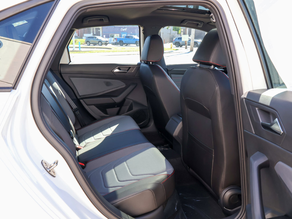 New 2027 Volkswagen Jetta GLI Autobahn FWD image 29