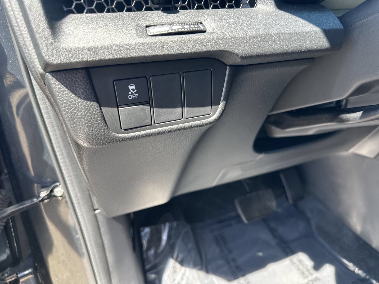 Used 2024 Honda CR-V LX image 14
