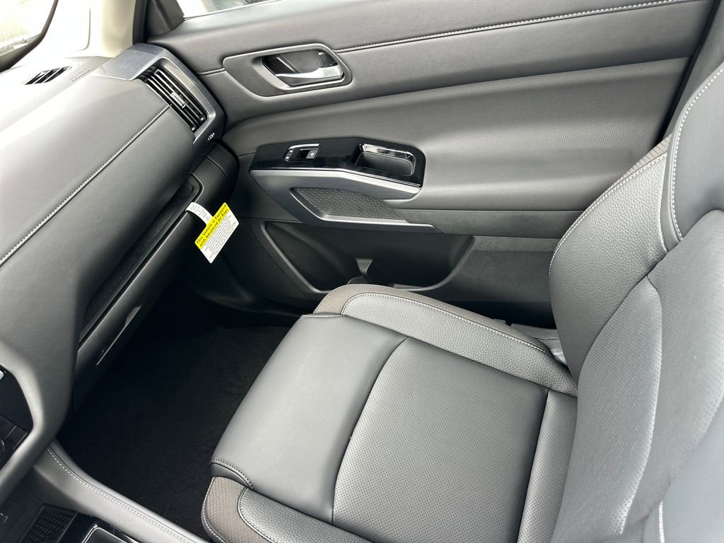 New 2026 Nissan Pathfinder SL w/ SL Premium Package AWD/4WD image 29