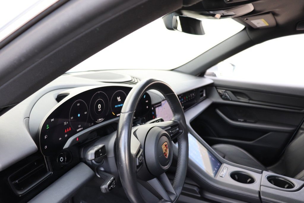 Used 2020 Porsche Taycan 4S AWD/4WD image 50
