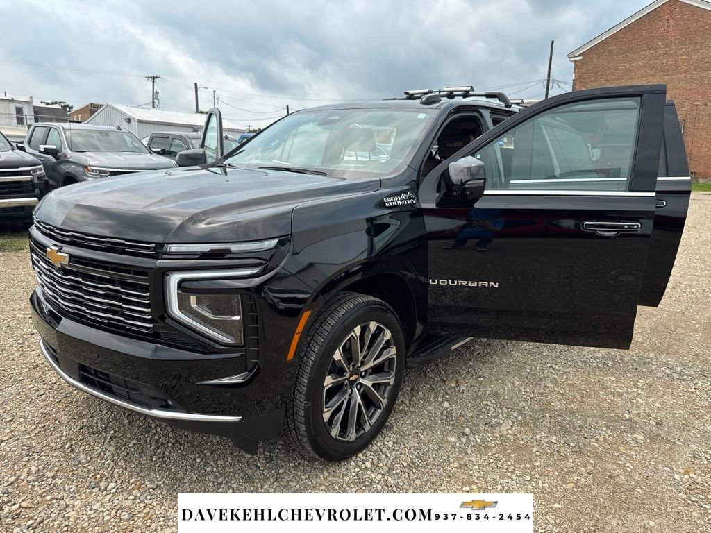 Used 2026 Chevrolet Suburban High Country w/ Sun And Tow Package AWD/4WD image 10