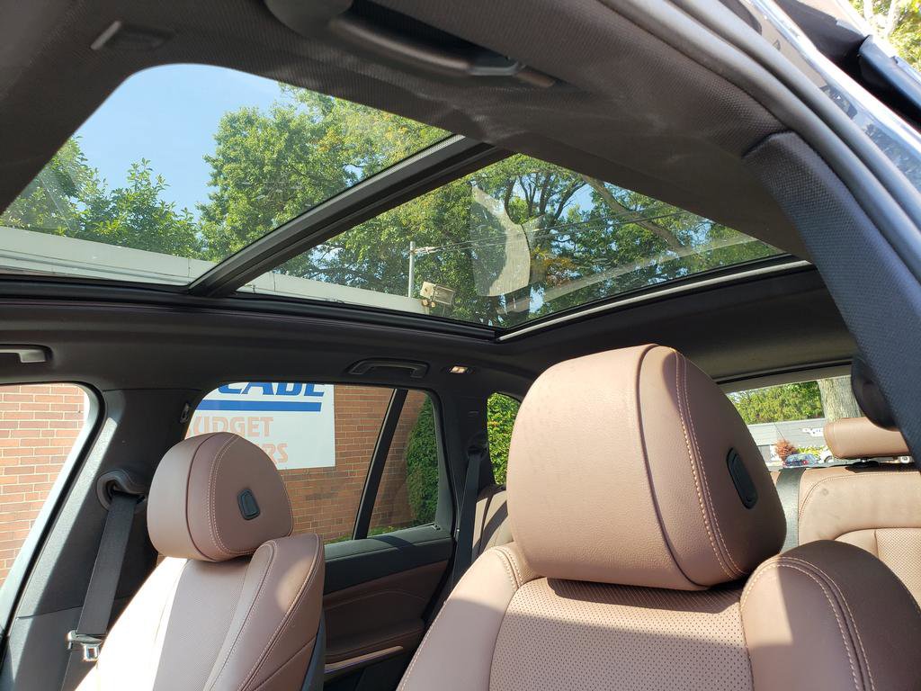 Used 2020 BMW X5 xDrive40i w/ Premium Package image 10