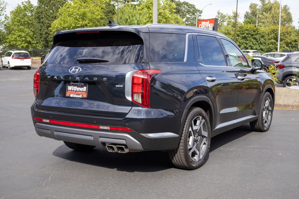 Used 2023 Hyundai Palisade Limited AWD/4WD image 7