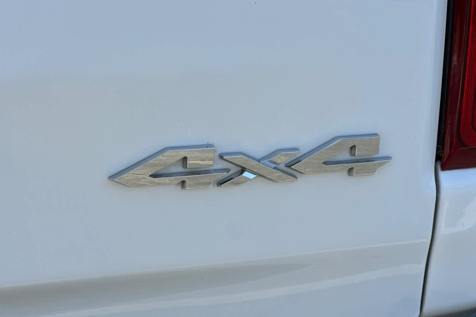 Used 2022 RAM 1500 Laramie AWD/4WD image 27