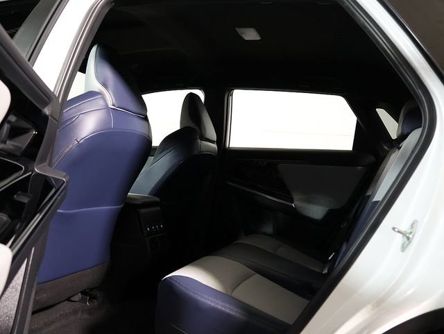 Used 2023 Subaru Solterra AWD image 15
