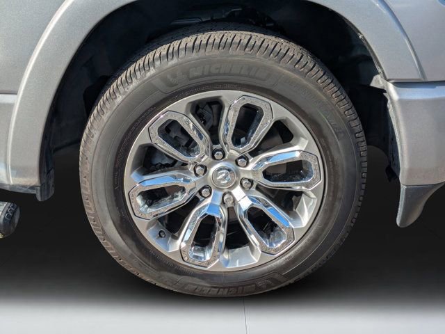 Used 2022 RAM 1500 Laramie w/ Sport Appearance Package image 9