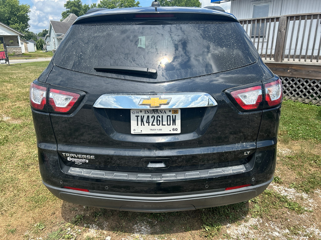 Used 2017 Chevrolet Traverse LT w/ Style and Technology Package FWD image 6