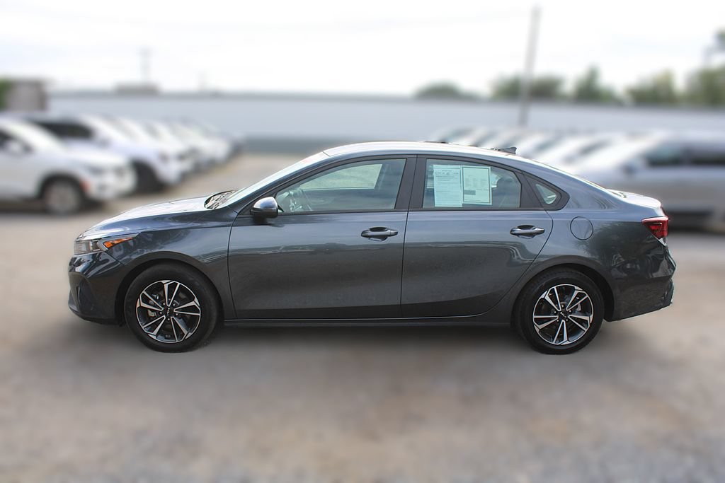 Used 2024 Kia Forte LXS FWD image 13
