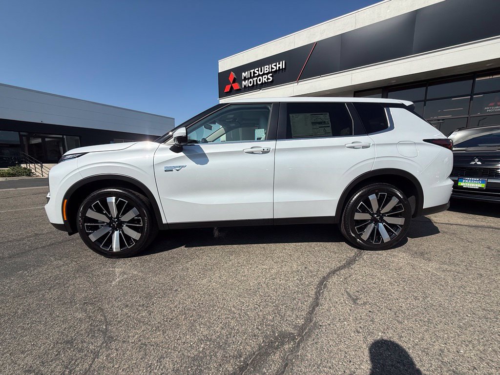 New 2026 Mitsubishi Outlander SE AWD/4WD image 8