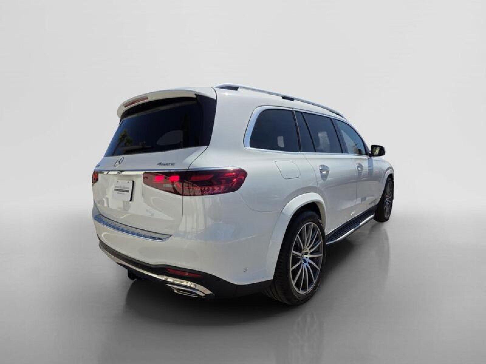 New 2026 Mercedes-Benz GLS 580 4MATIC image 5