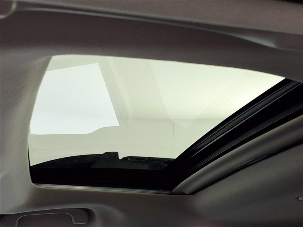 Certified 2025 Subaru Outback Limited image 17