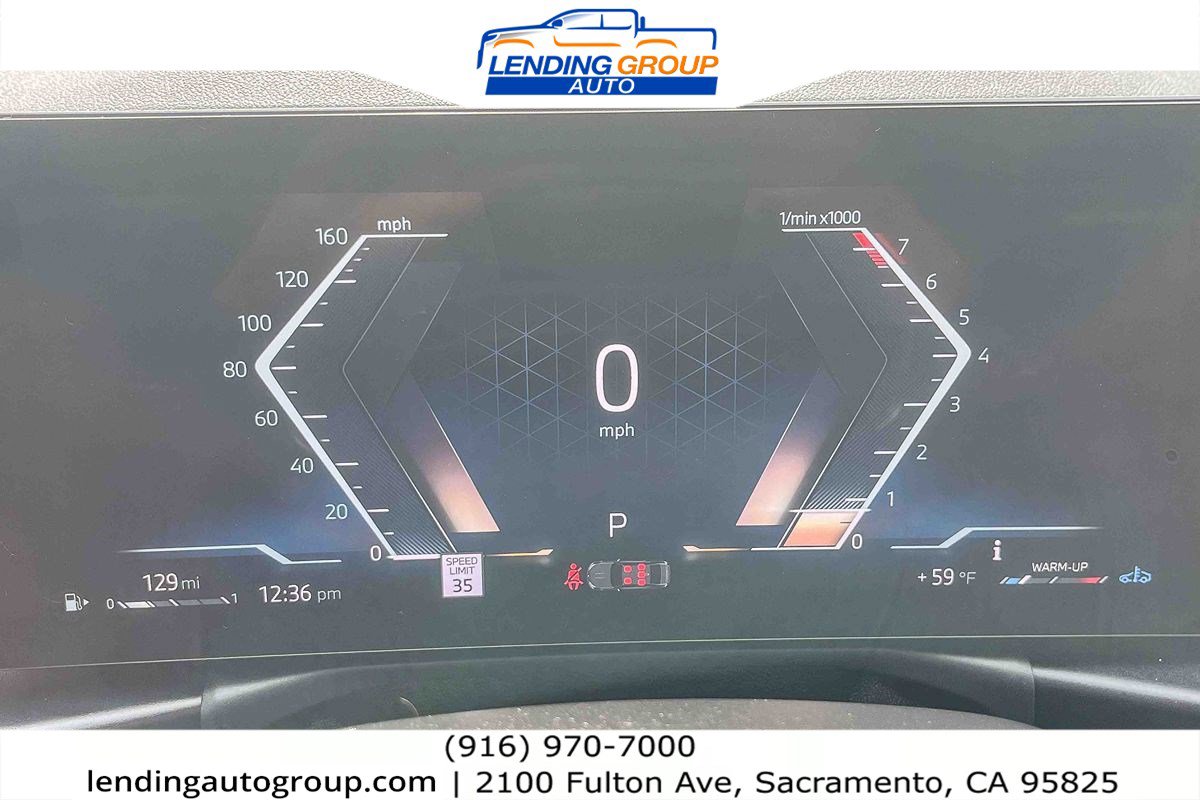 Used 2024 BMW 330i Sedan w/ Premium Package image 21