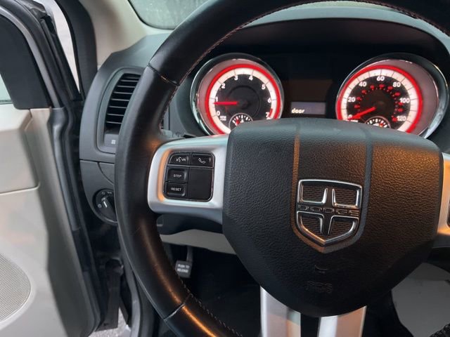 Used 2017 Dodge Grand Caravan SE w/ Power Window Group image 16