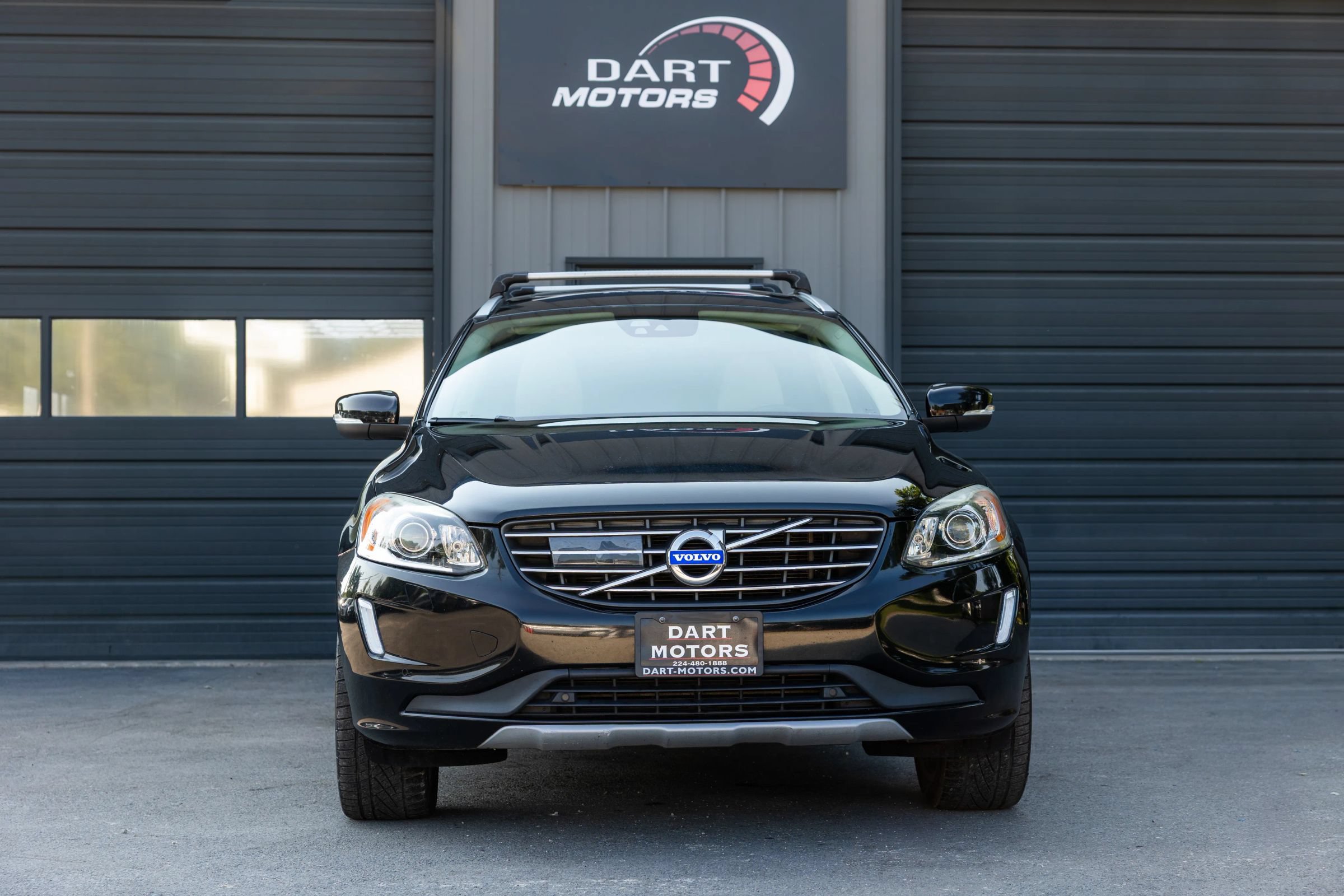 Used 2016 Volvo XC60 T5 Platinum AWD/4WD image 2