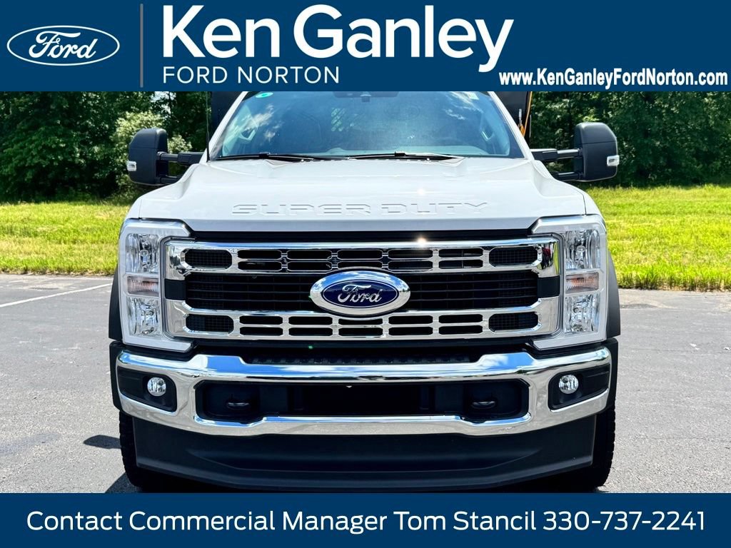 New 2026 Ford F550 4x4 Regular Cab Super Duty image 3