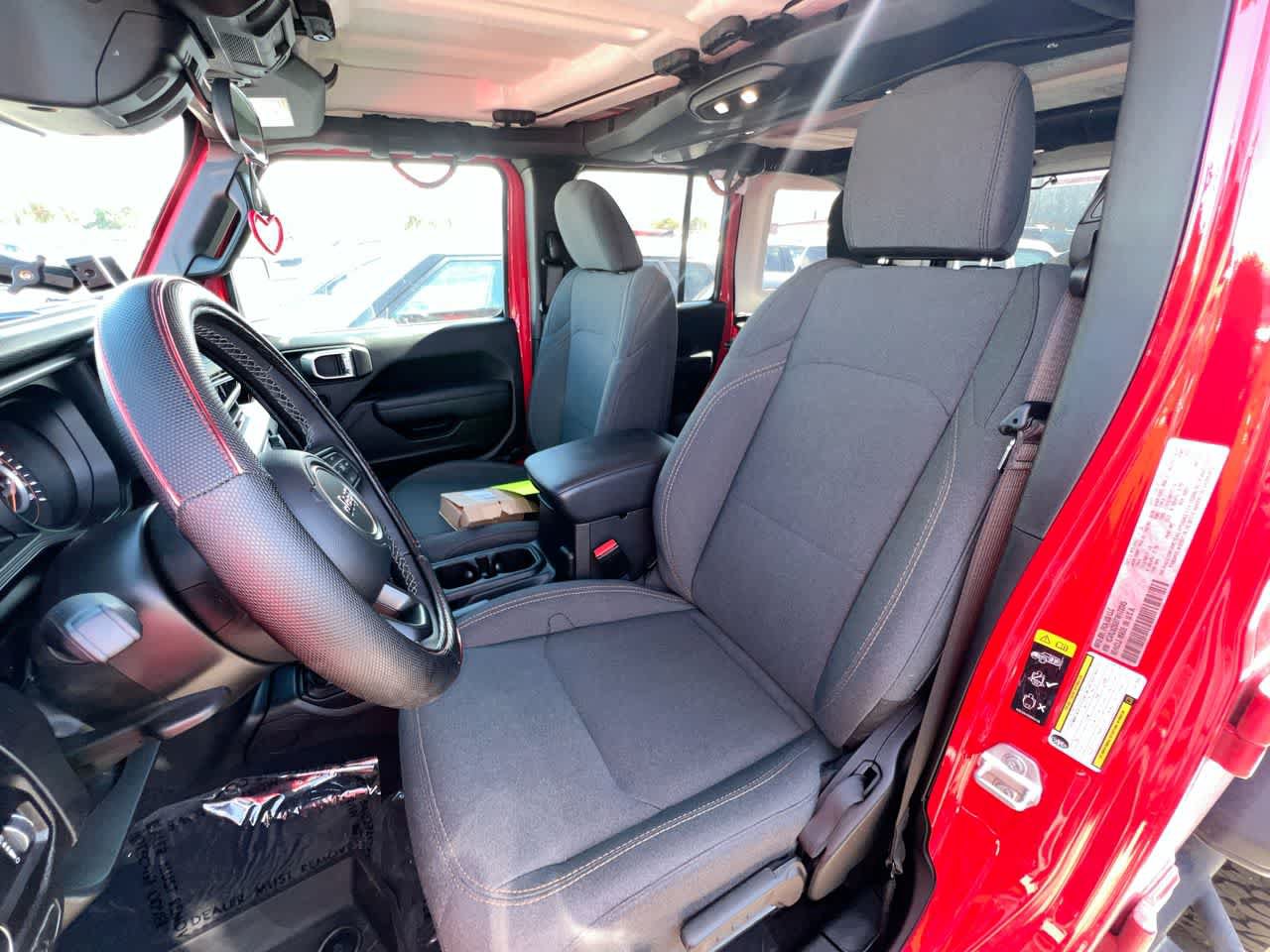 Used 2026 Jeep Wrangler Unlimited Sport AWD/4WD image 3
