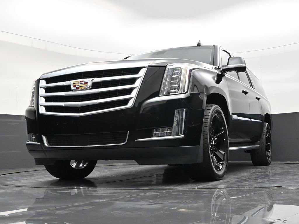 Used 2019 Cadillac Escalade ESV Premium Luxury image 30