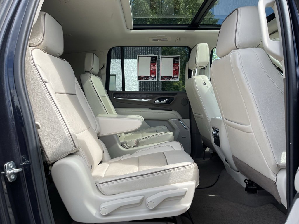 Used 2023 GMC Yukon XL Denali w/ Max Trailering Package image 38