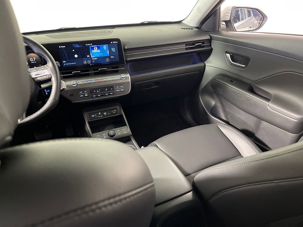 Certified 2025 Hyundai Kona Limited image 17