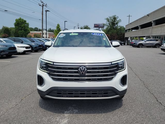 Used 2024 Volkswagen Atlas SE FWD image 2